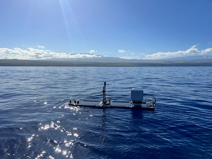 Wave Glider USV at sea.