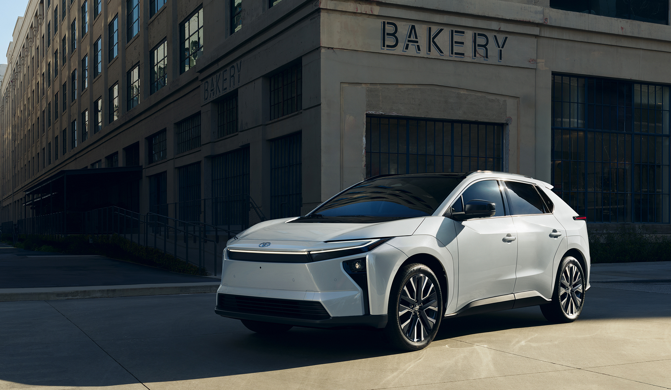 Toyota_2026_bZ_0002