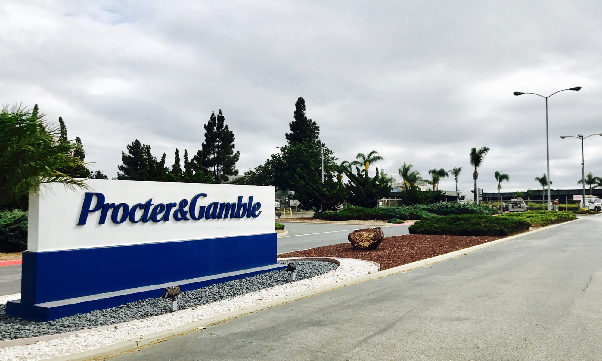 procter and gamble factory with procter and gamble sign with logo_p&g