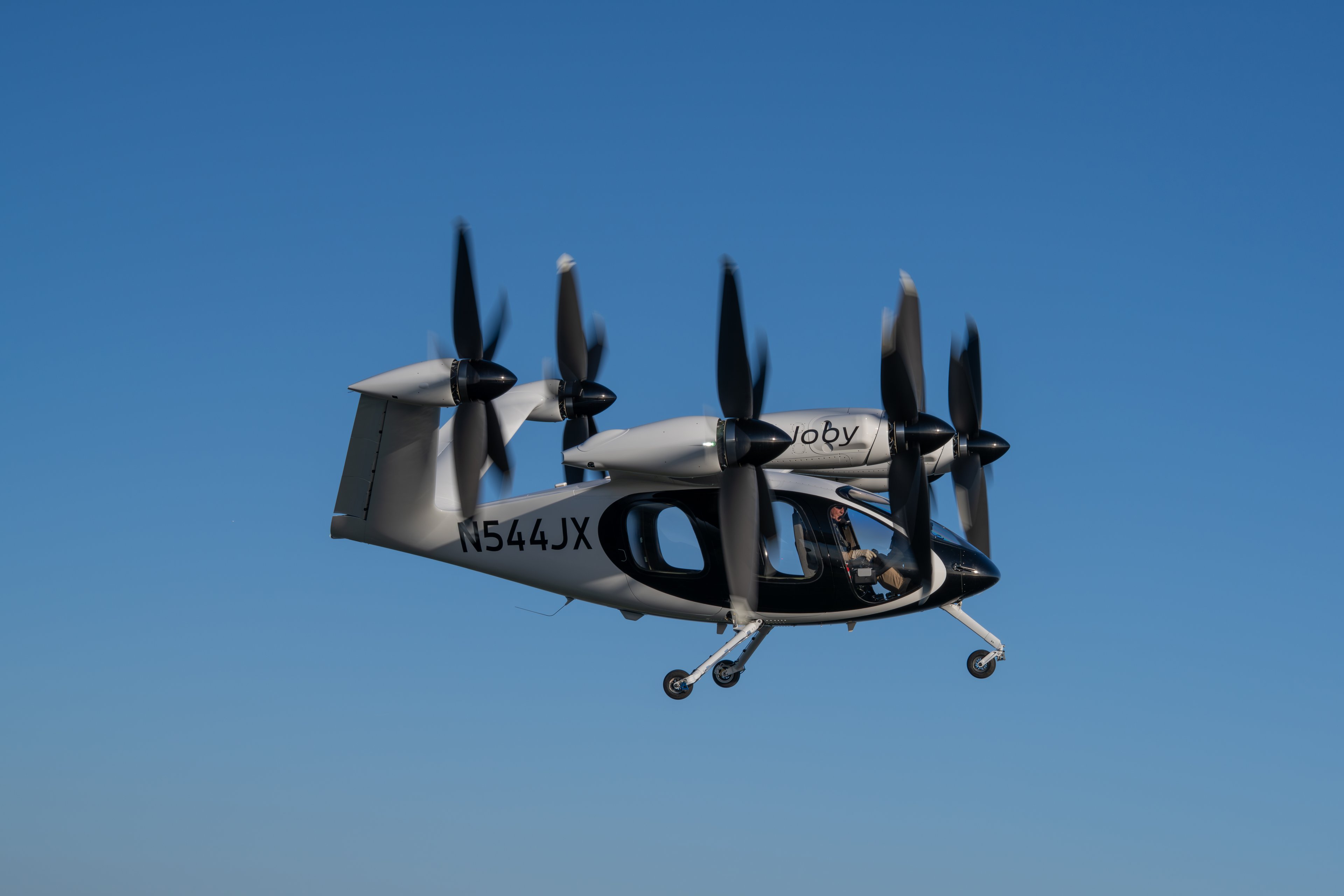 Joby_Aircraft_In-Flight_Inhabited_04_2025