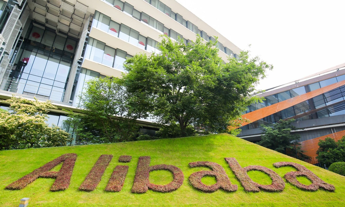 Alibaba Stock Flashes Bargain Signals Amid AI and Cloud Computing Upside