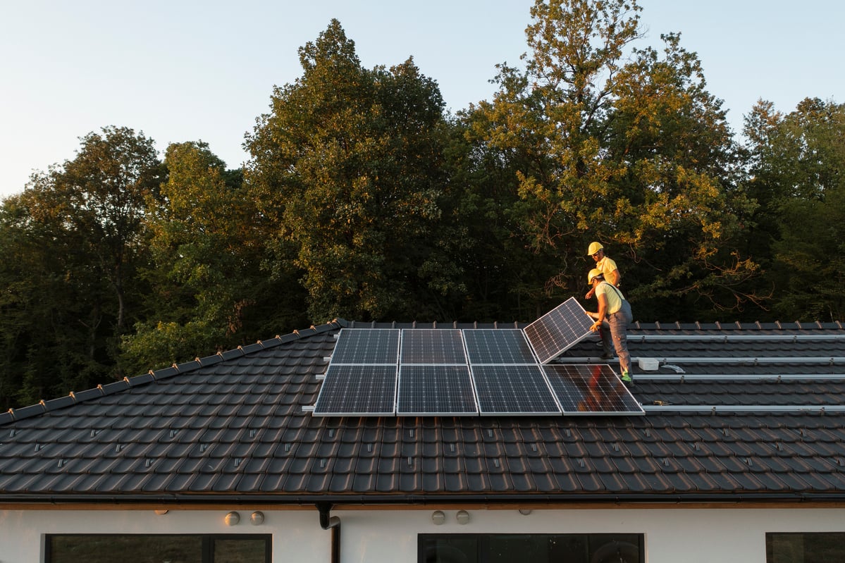 AI Could Ignite a Solar Stock Rebound Despite Today's Tough Policy Backdrop