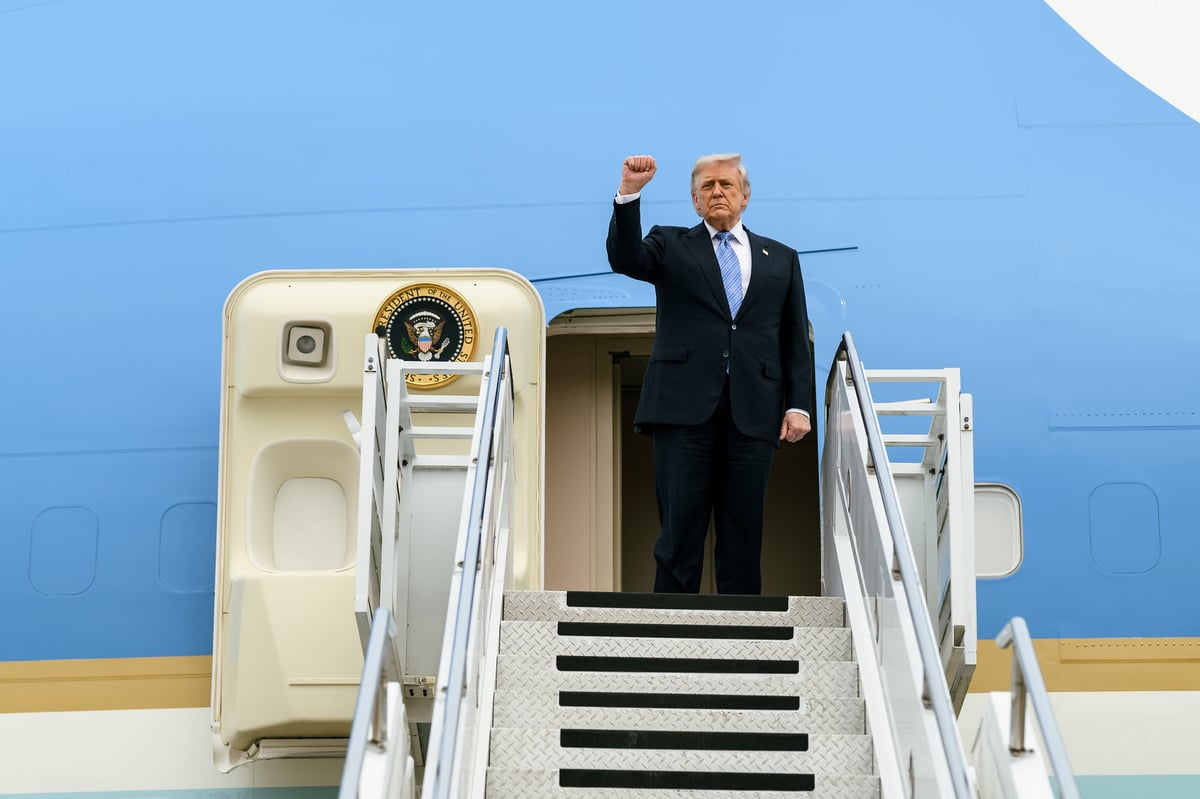 Social Security COLA Estimates for 2027 Are Getting a "Trump Bump": Here's How Much Extra You Could Receive