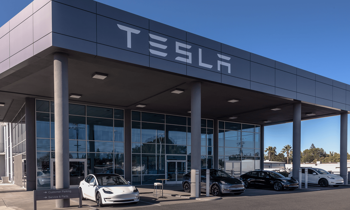Tesla Stock Closed the Week at $363, Up 5% — Here's Why — additional image