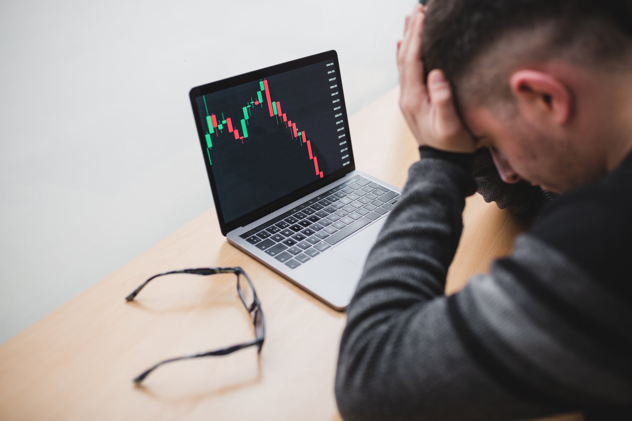 Stocks falling 2025