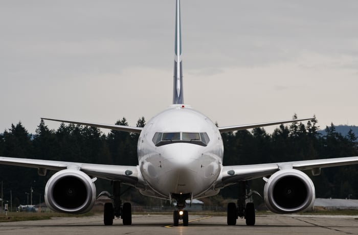 Boeing 737.