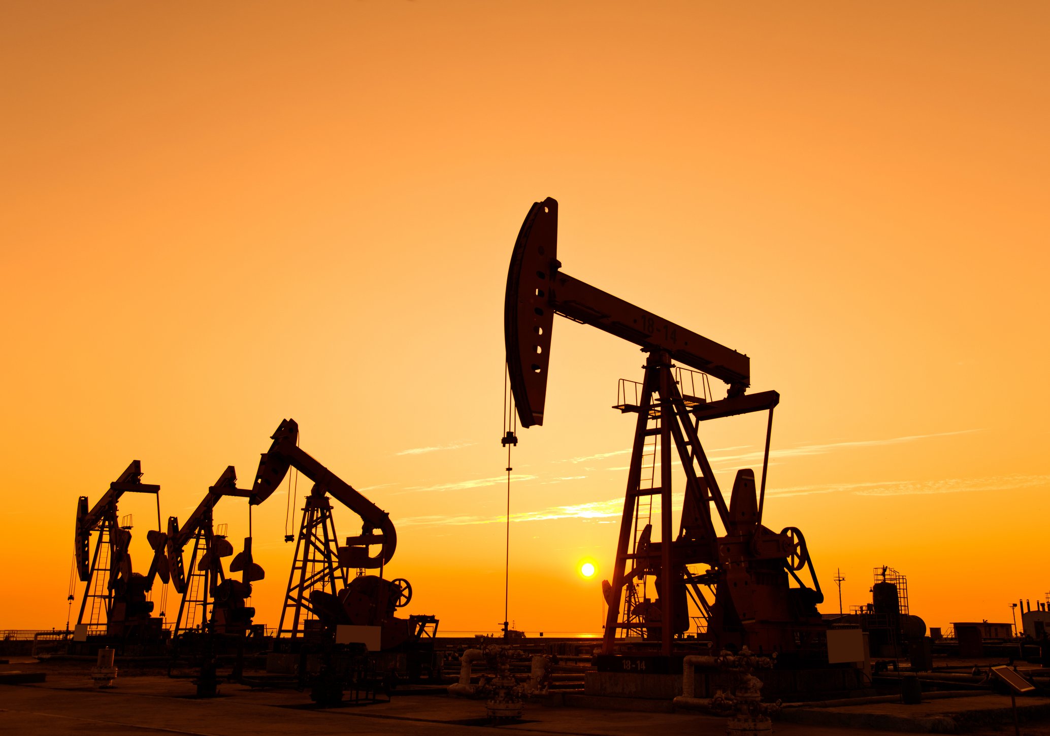 Energy stocks - GettyImages-1182600677