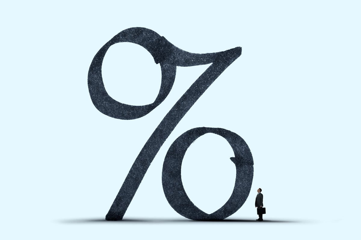 What Higher Interest Rates Mean for Caterpillar, GE Vernova, and Vertiv