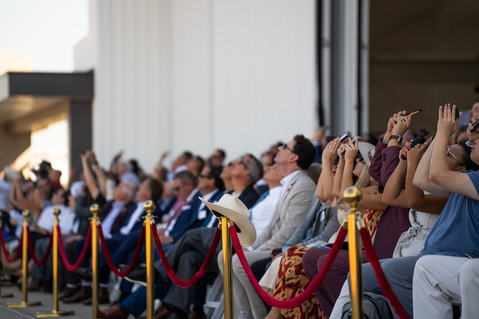 A crowd watches Joby's eVTOL demonstration in Texas. 
