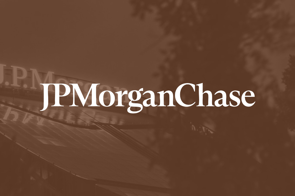 Is JPMorgan Chase Stock a Buy 8% Below Its Record High?
