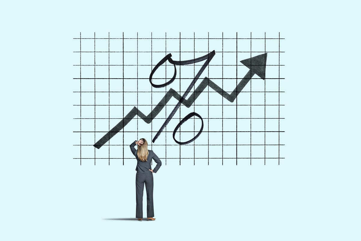 Usually Rises How to Invest When Interest Rates Rise | The Motley Fool